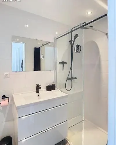 アパート Le Saint Honorat Juan Les Pins *